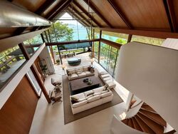 Ocean Drive (D4), Detached #561640671